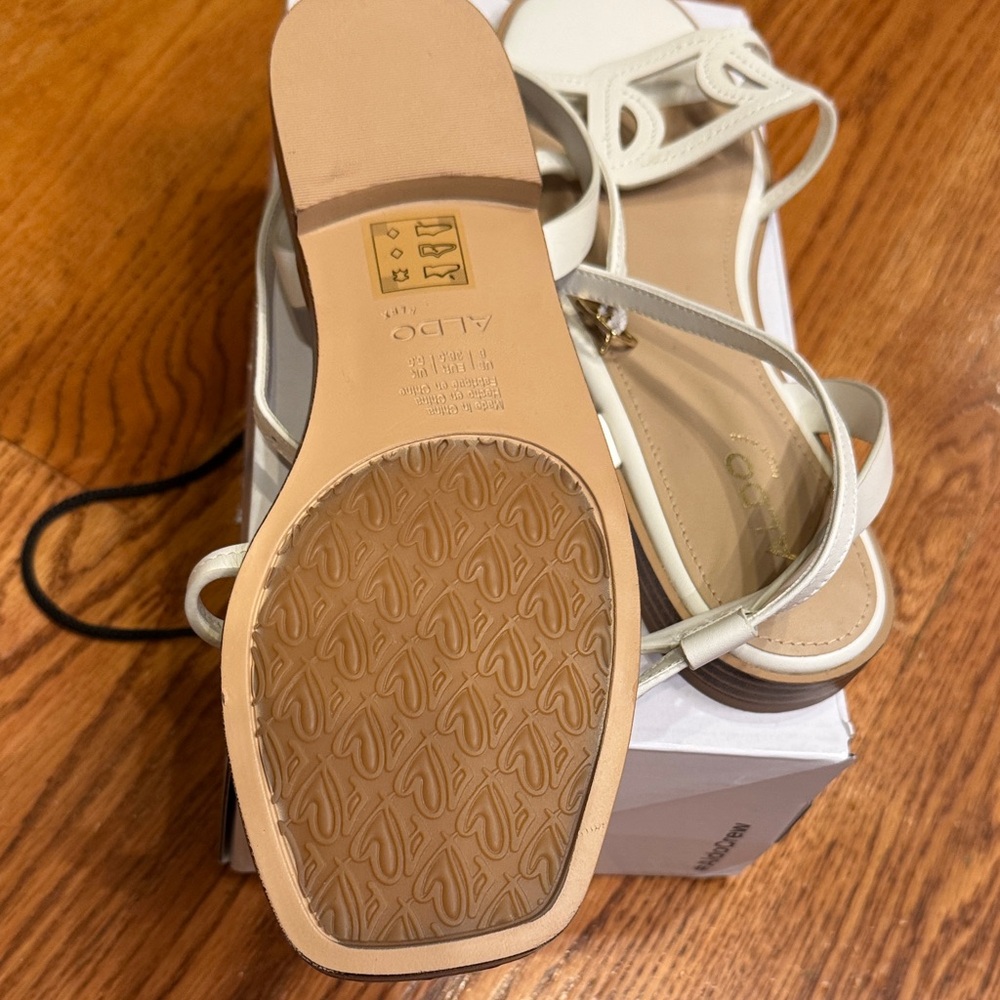 Aldo Women's Elegant White Sandals - Picture 6 of 7